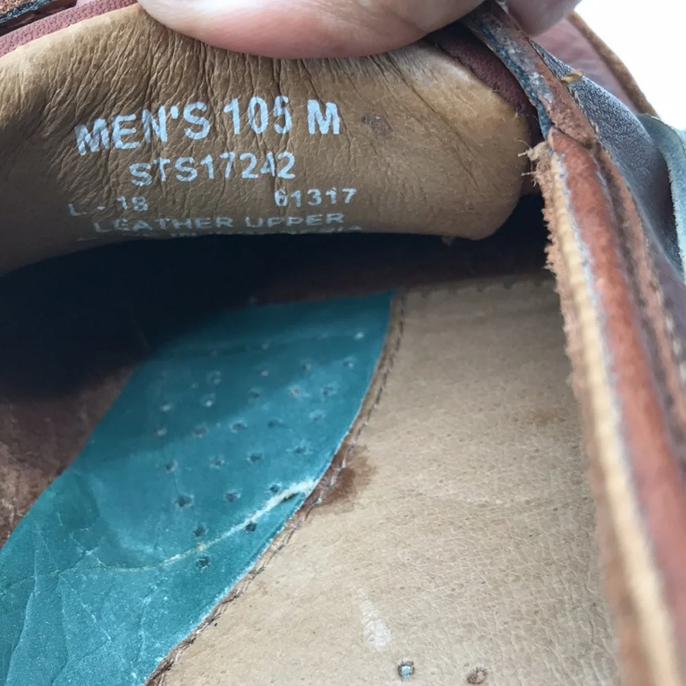 Sperry mens Leather Boat shoes size 10.5 US